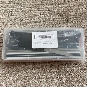 4PMLA Pedicure tools kit never used